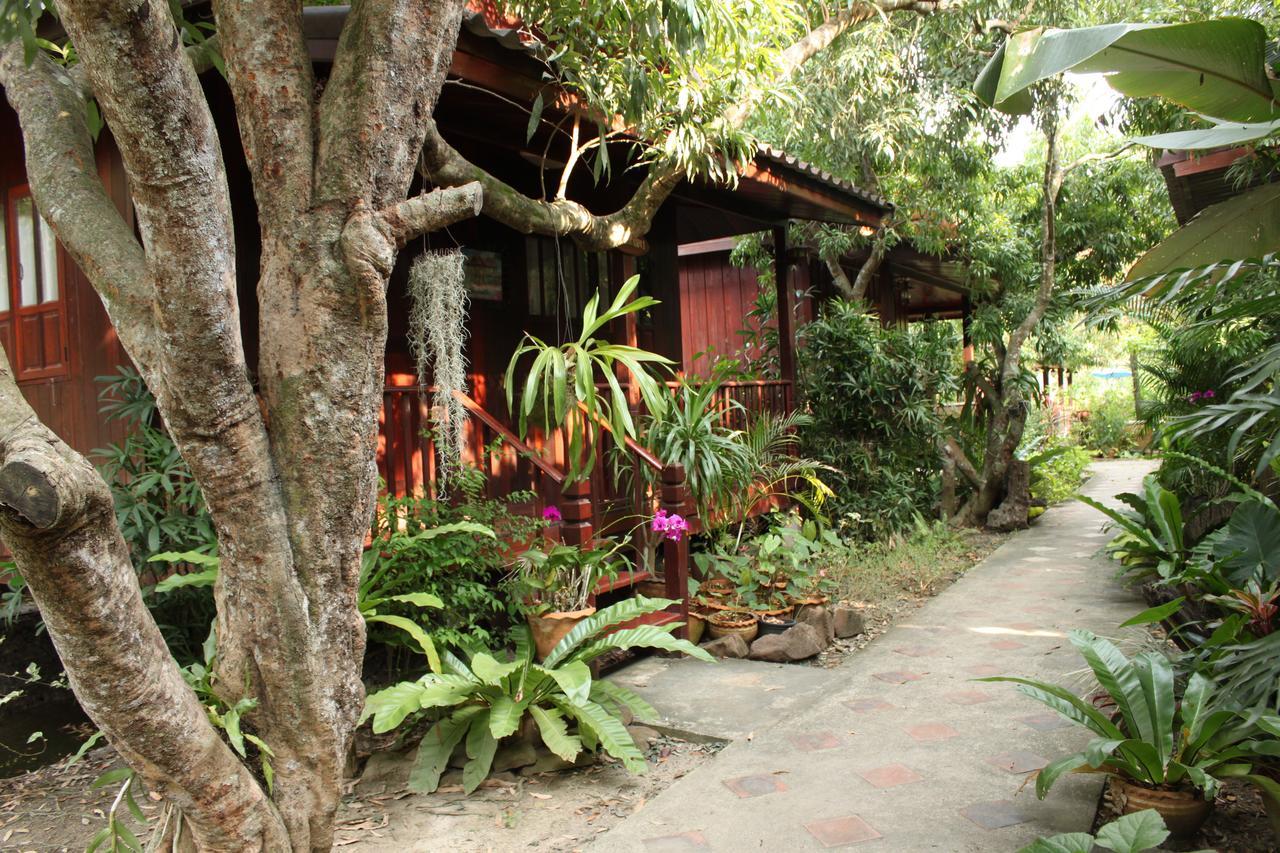 Baansuan Lychee Maeklong Resort Ampawa 安帕瓦 外观 照片